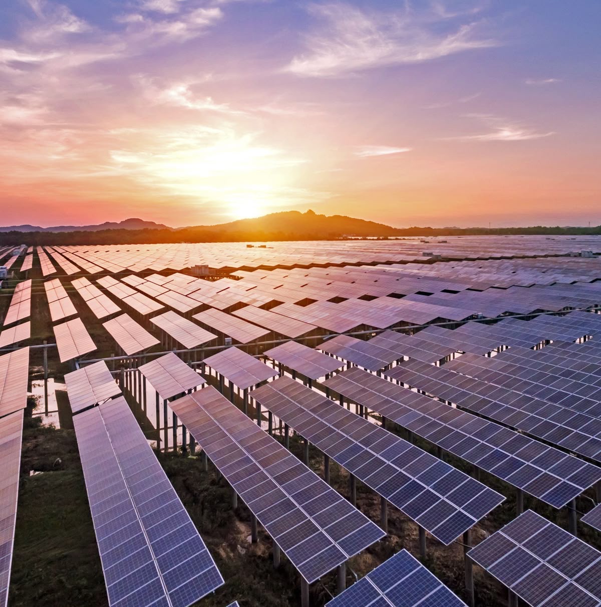 کاهش هزینه برق با انرژی خورشیدی