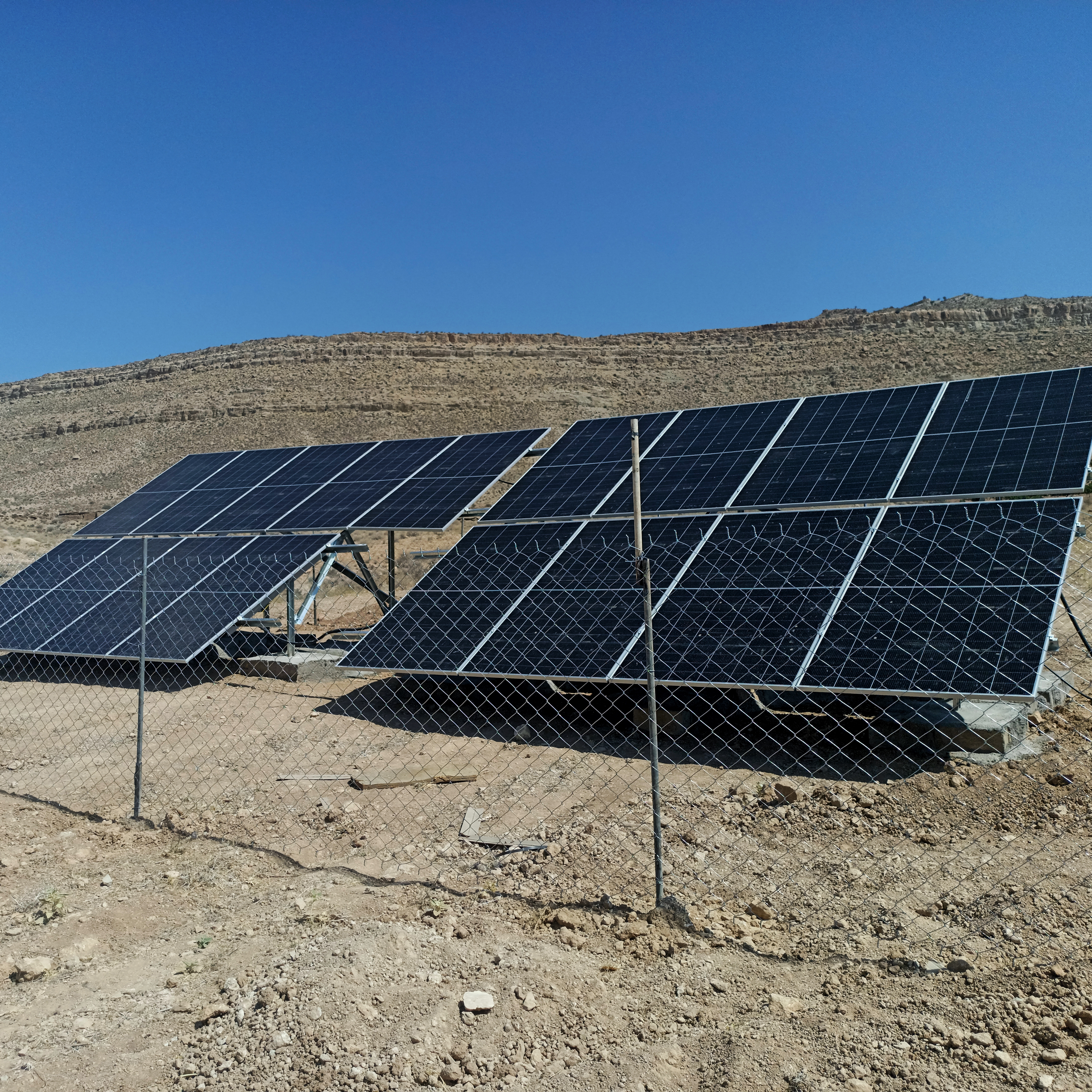 پمپ خورشیدی ۱0 اسب