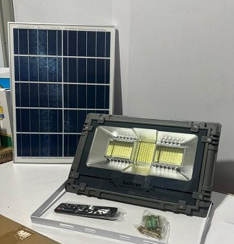 پروژکتور خورشیدی 500 وات GREAT SOLAR